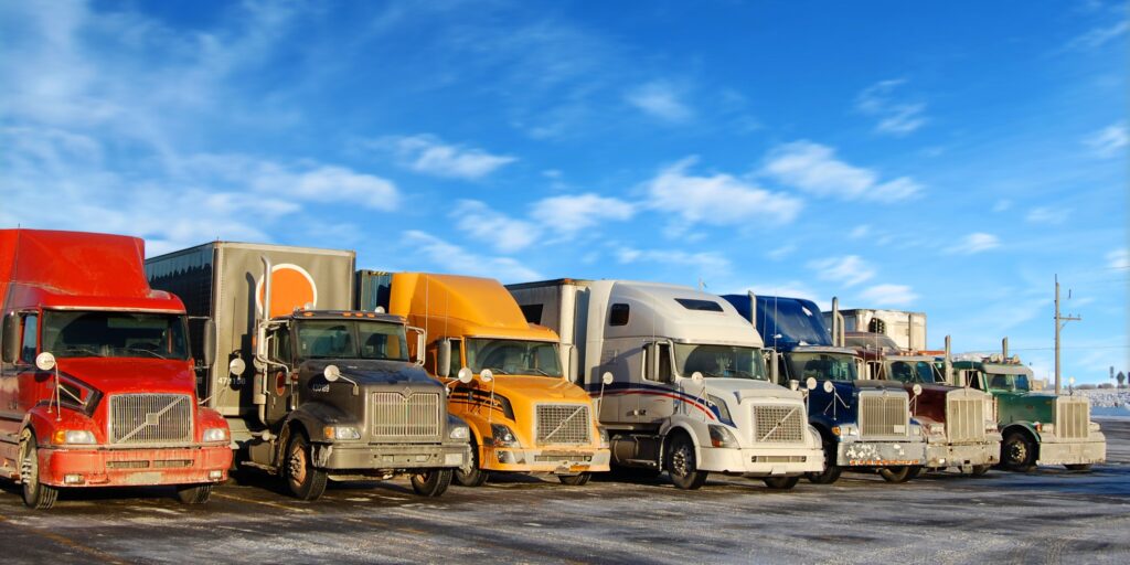 Florida Introduces Immigration Checkpoints at Agricultural Stations, Raising Concerns Among Truckers