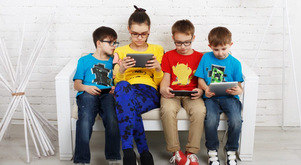 Florida says: “No TikTok till you hit puberty” — but wait