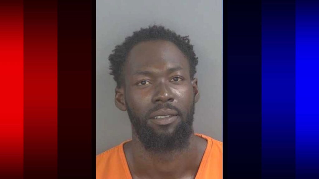 Man Arrested After Allegedly Exposing Himself Inside Collier County McDonald's